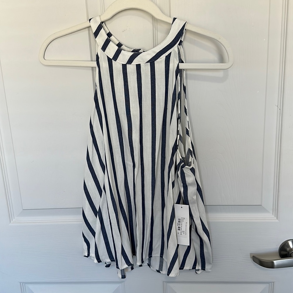 navy and white coastal tank